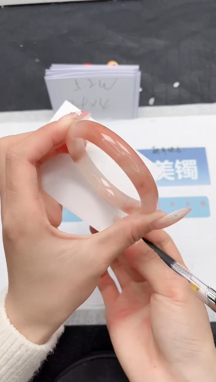 【闪购商品】石英质玉手镯未镶嵌Q327-55.8