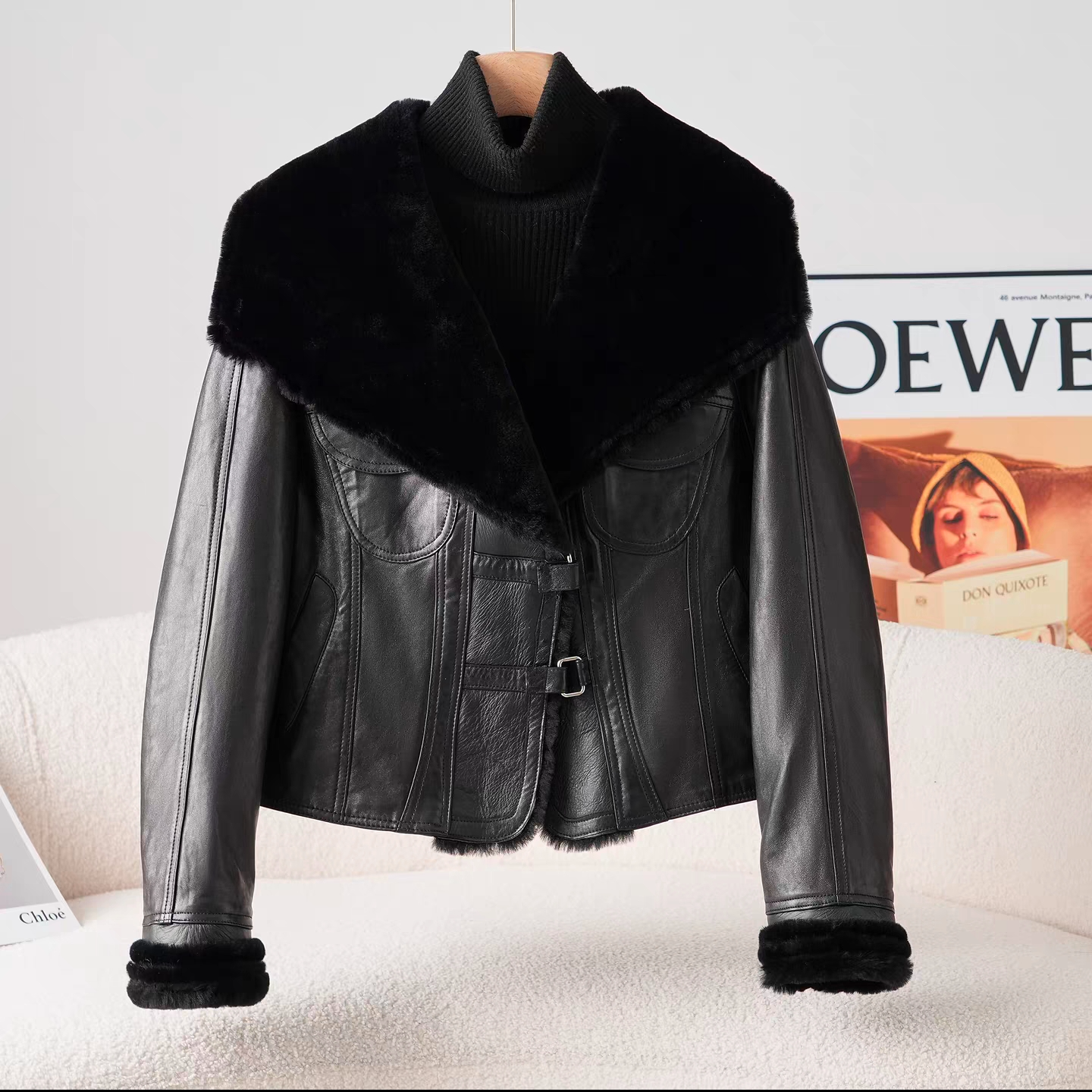 2025冬季新款绵羊皮鹅绒服女羊羔毛皮毛一体短款皮草羽绒外套