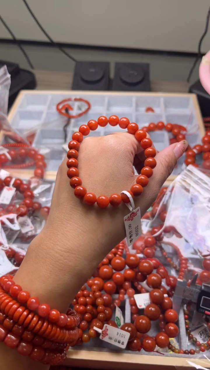 【闪购商品】南红玛瑙珠宝奇石未镶嵌8