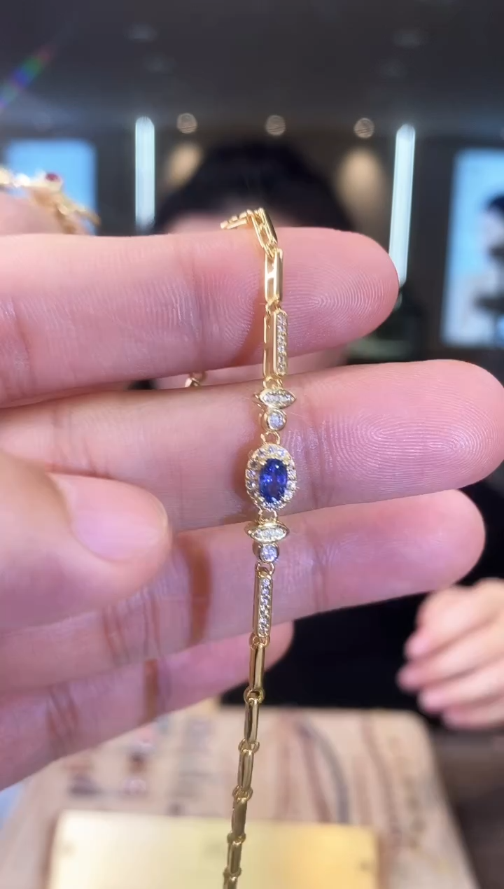 【闪购商品】蓝宝石手链银S925镶嵌01