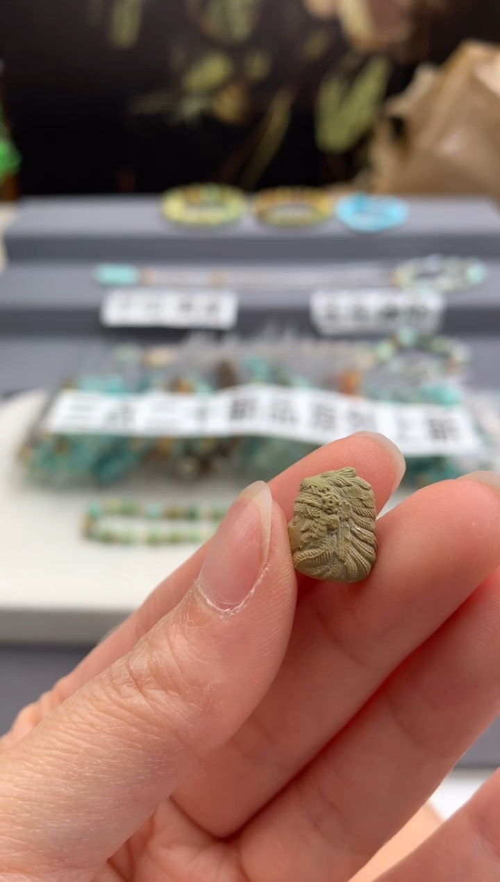 未镶嵌绿松石精工雕刻茜.H19