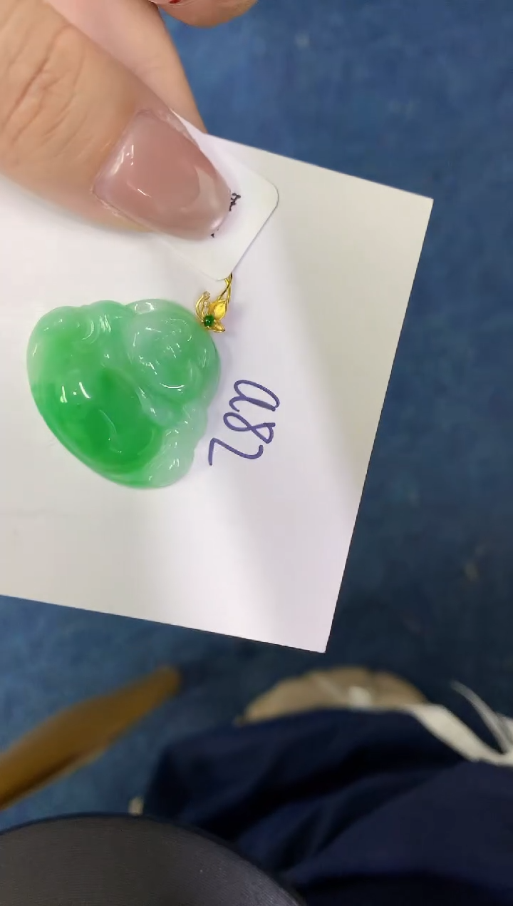 【闪购商品】翡翠颈饰18K金镶嵌0000000000