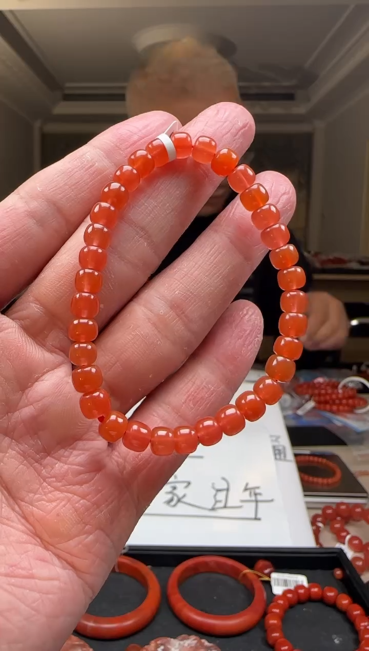 【闪购商品】南红玛瑙6mm保山手串老型未镶嵌多样性发一件
