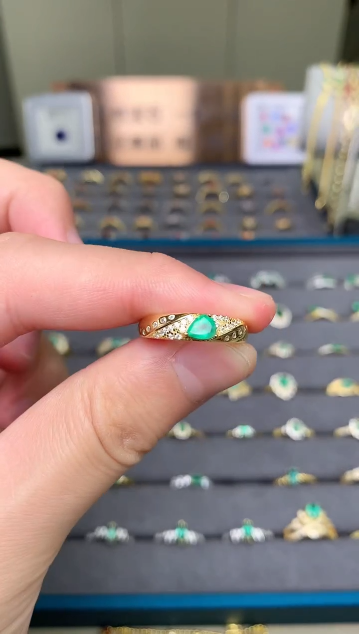 【闪购商品】祖母绿戒指银S925镶嵌戒指