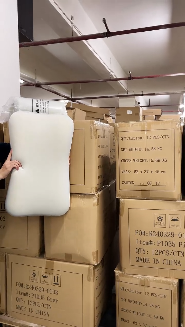 布记忆棉枕头高回弹