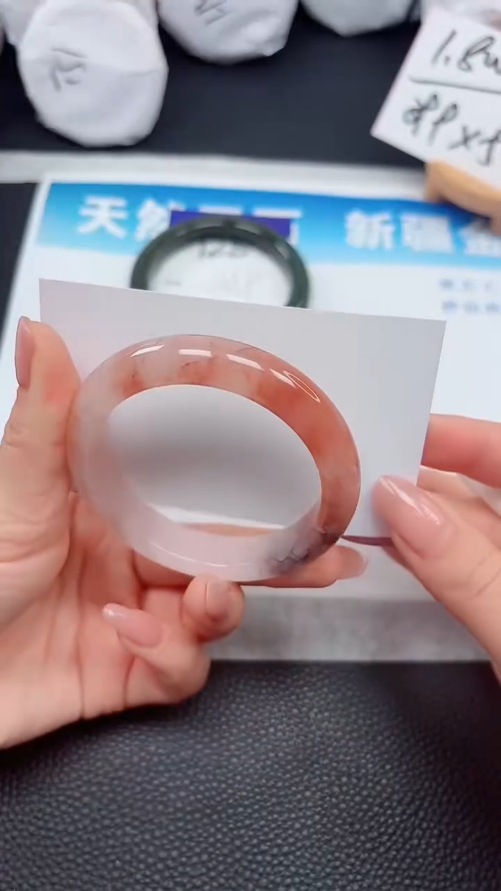 【闪购商品】石英质玉手镯未镶嵌129