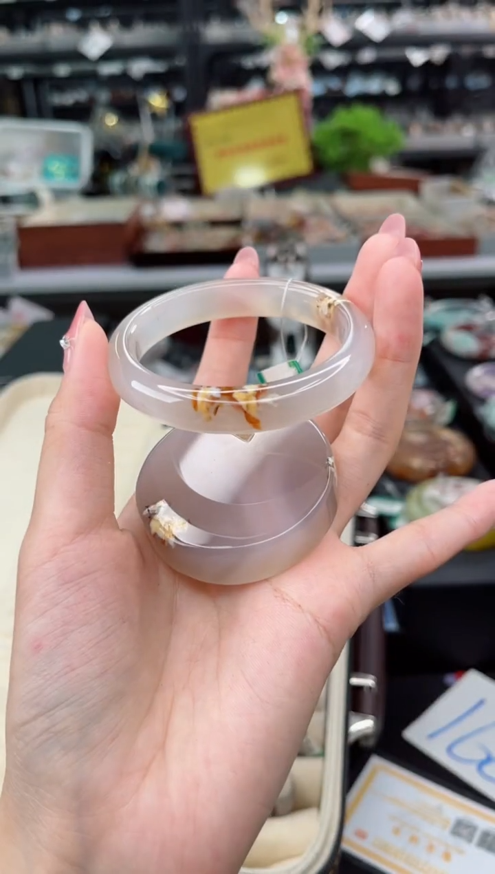 【闪购商品】石英质玉手镯未镶嵌49圈口（赠品镯心）3660009