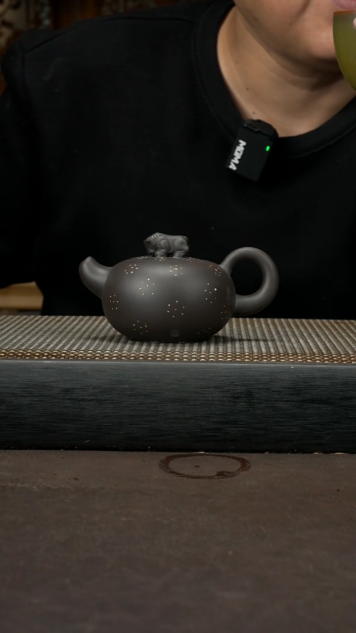 【闪购商品】紫砂茶壶黑料铺沙 牛盖紫砂壶150cc 030