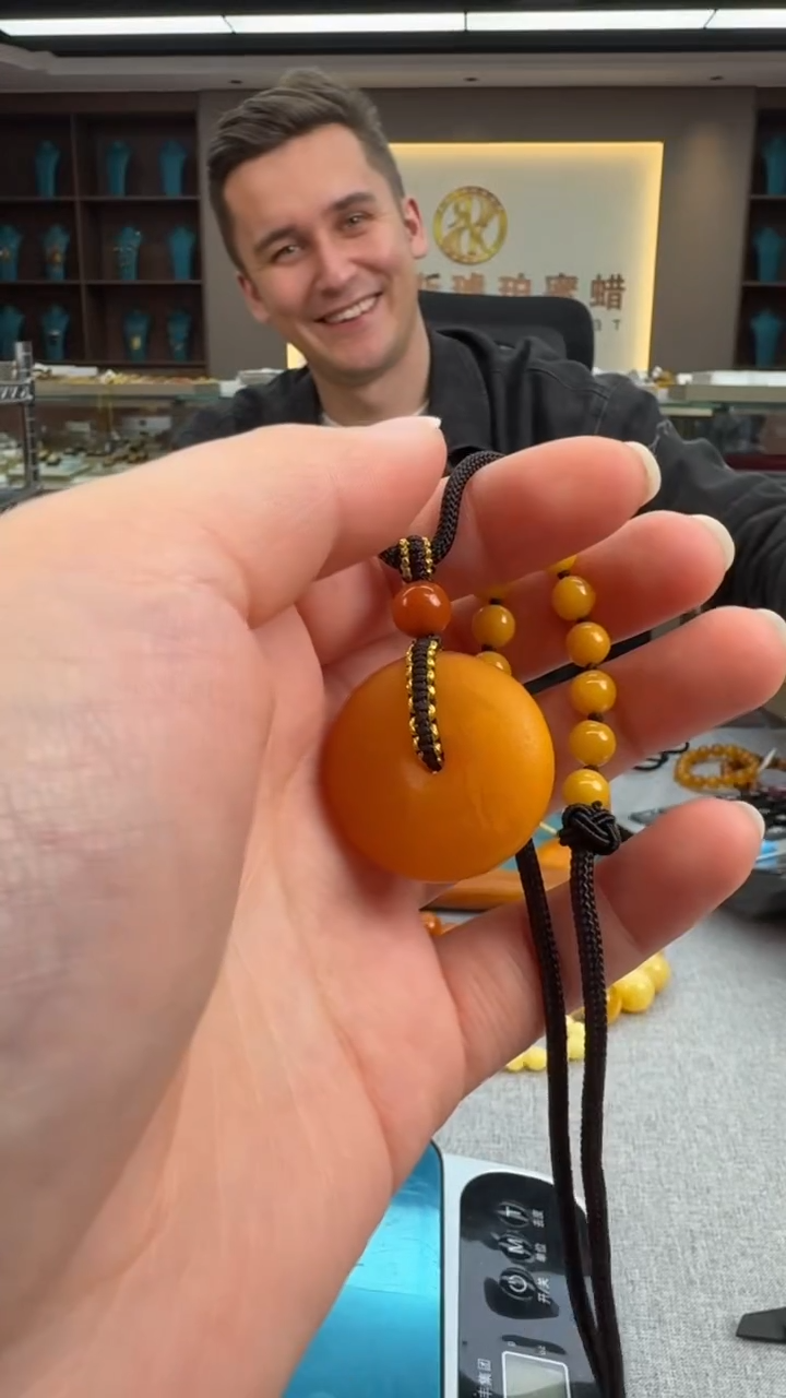 【闪购商品】琥珀颈饰未镶嵌秒拍号053