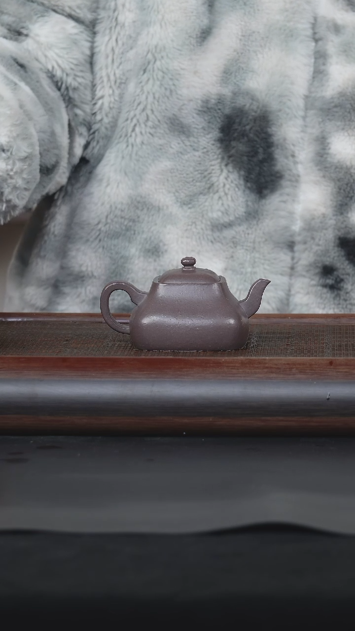 【闪购商品】紫砂茶壶32天青风流宰相180