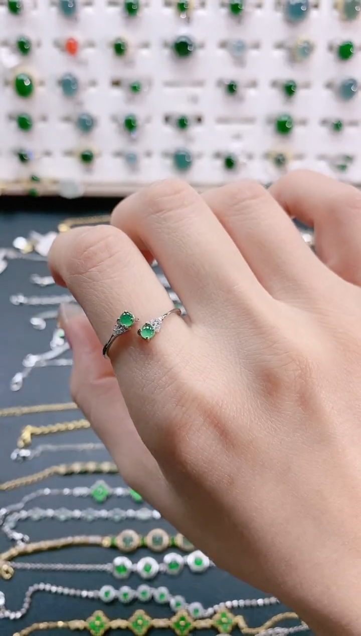 【闪购商品】翡翠戒指银S925镶嵌天然翡翠