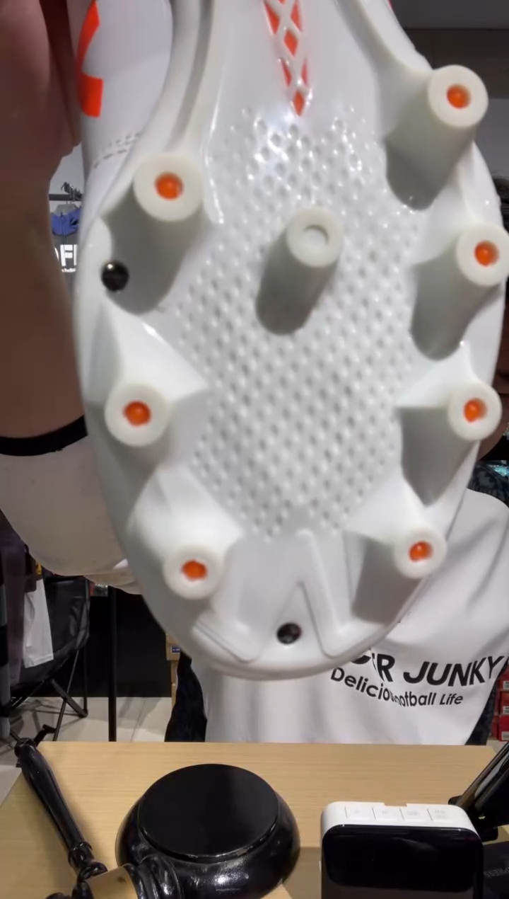 与**手价格380 尺码260