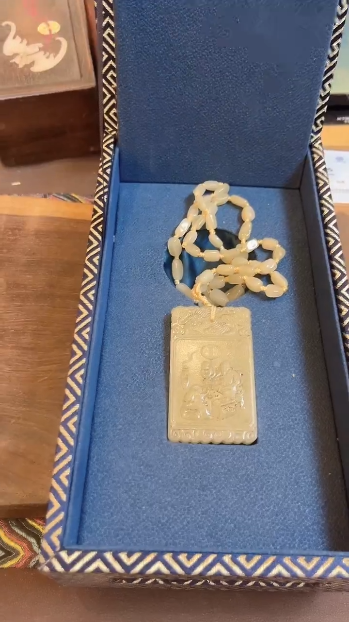 和田玉未镶嵌颈饰和田玉挂件子冈牌L431