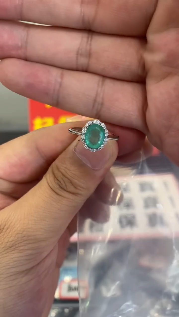 银S925镶嵌戒指祖母绿1