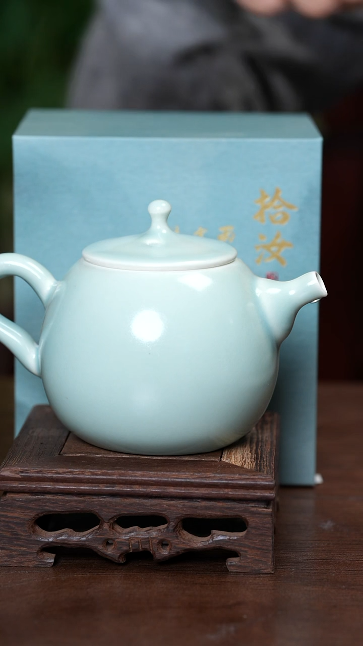 【闪购商品】宝丰原产地仿古釉汝瓷壶
