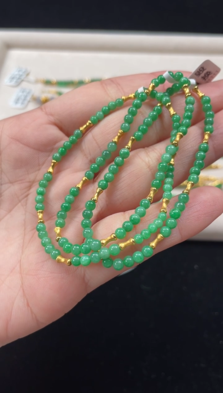 18K金镶嵌手串翡翠多样性  发货一条   P526