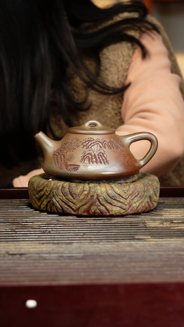 宜兴原矿紫砂壶茶壶宜兴原矿紫砂壶茶壶250C