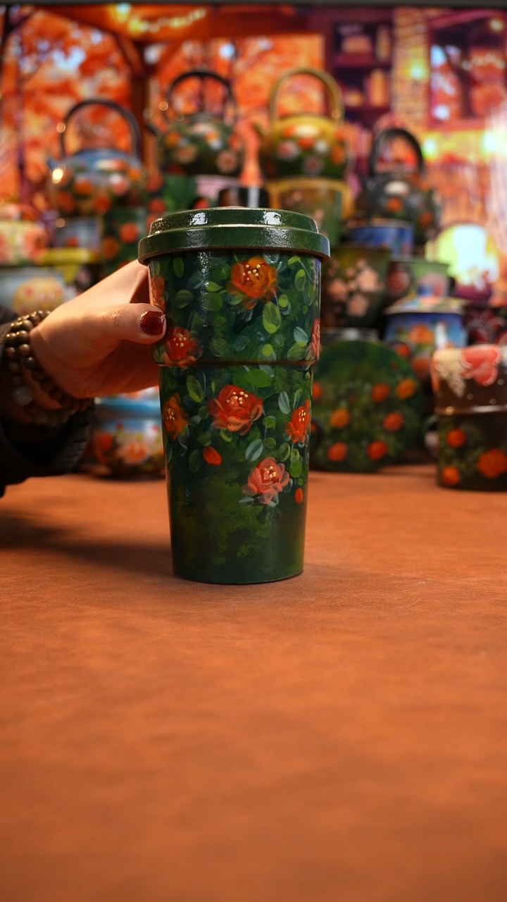 油画    釉下彩   杯子