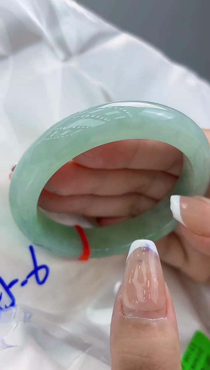 【闪购商品】翡翠手镯未镶嵌翡翠手镯