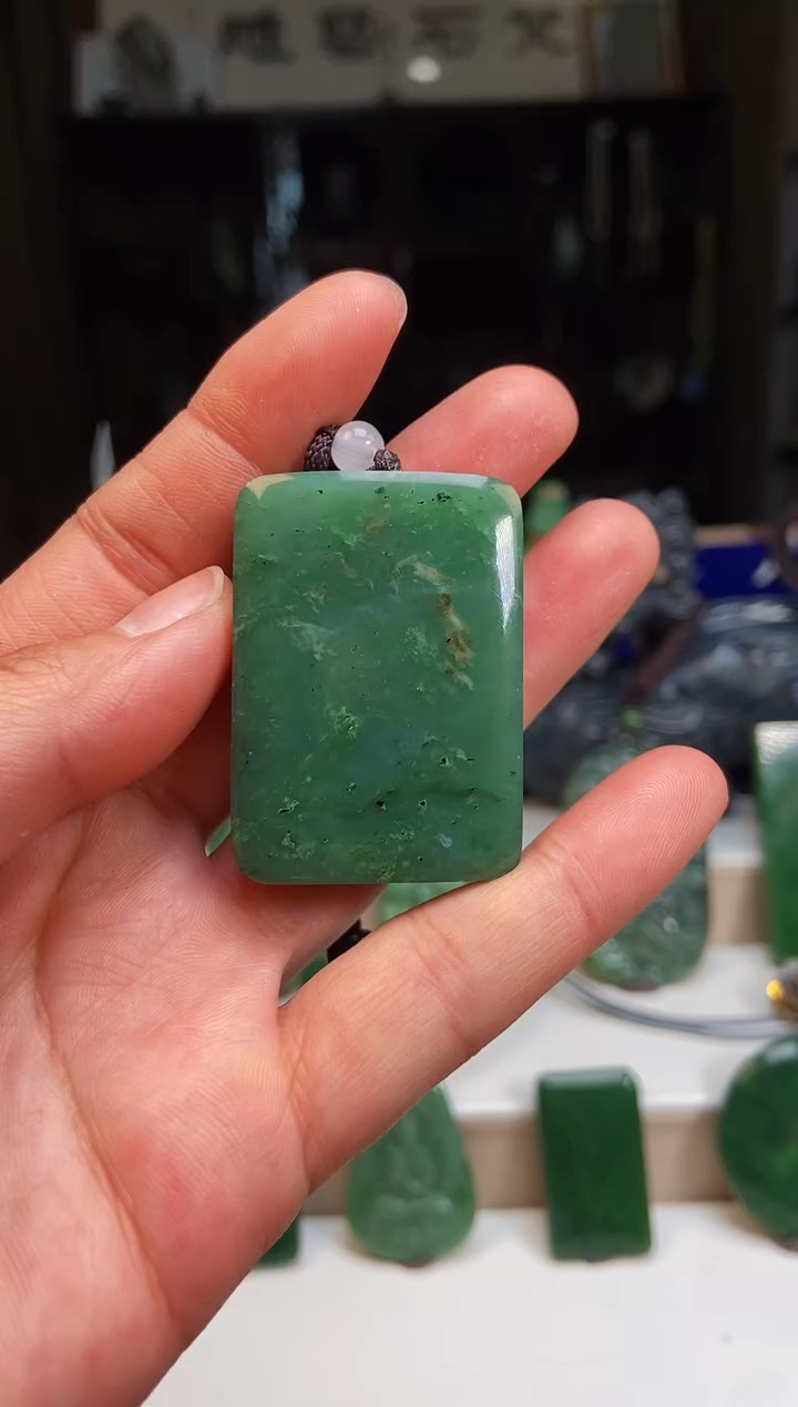 【闪购商品】和田玉挂件未镶嵌1