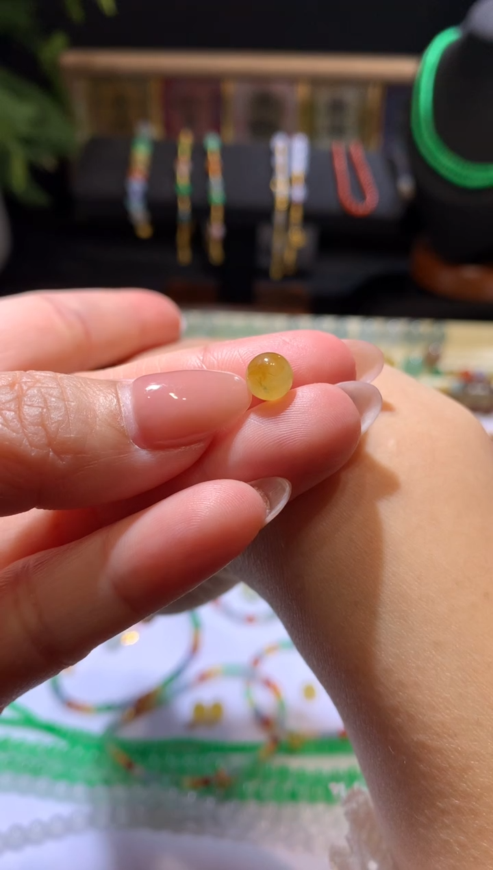 【闪购商品】定制翡翠未镶嵌6+珠子980+98