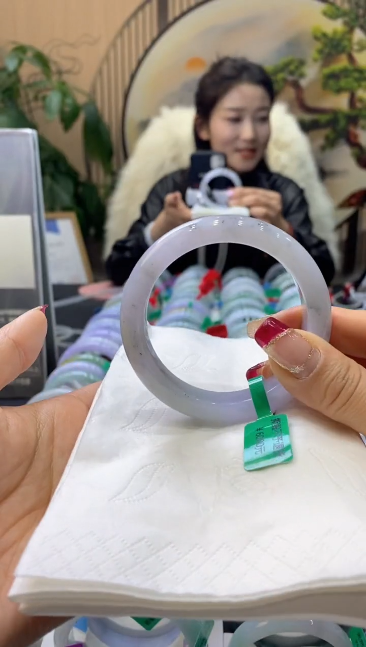 【闪购商品】翡翠手镯未镶嵌99913110