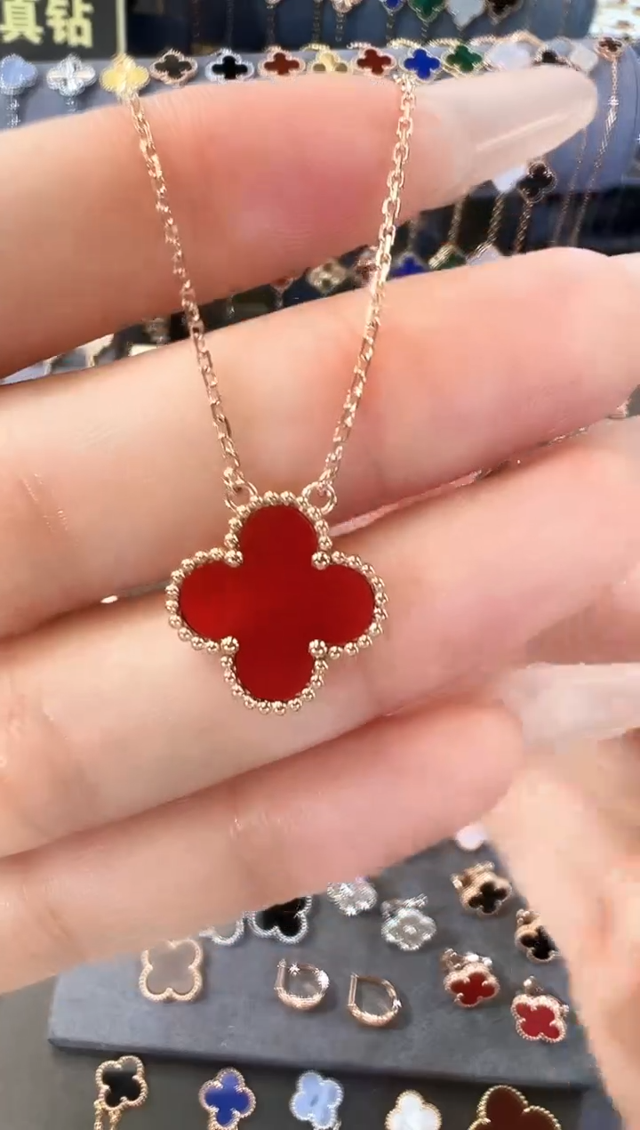 【闪购商品】玛瑙/玉髓颈饰18K金镶嵌18K玫瑰金项链