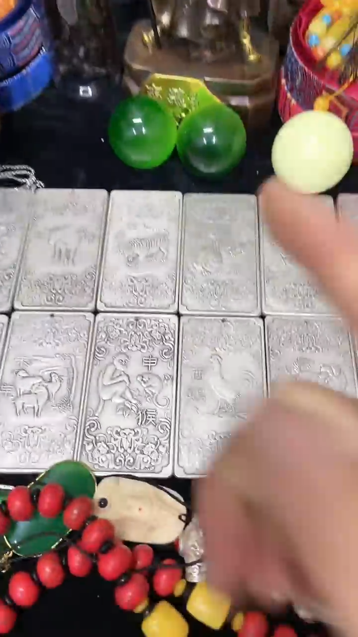 【闪购商品】摆件主播推荐如图所示