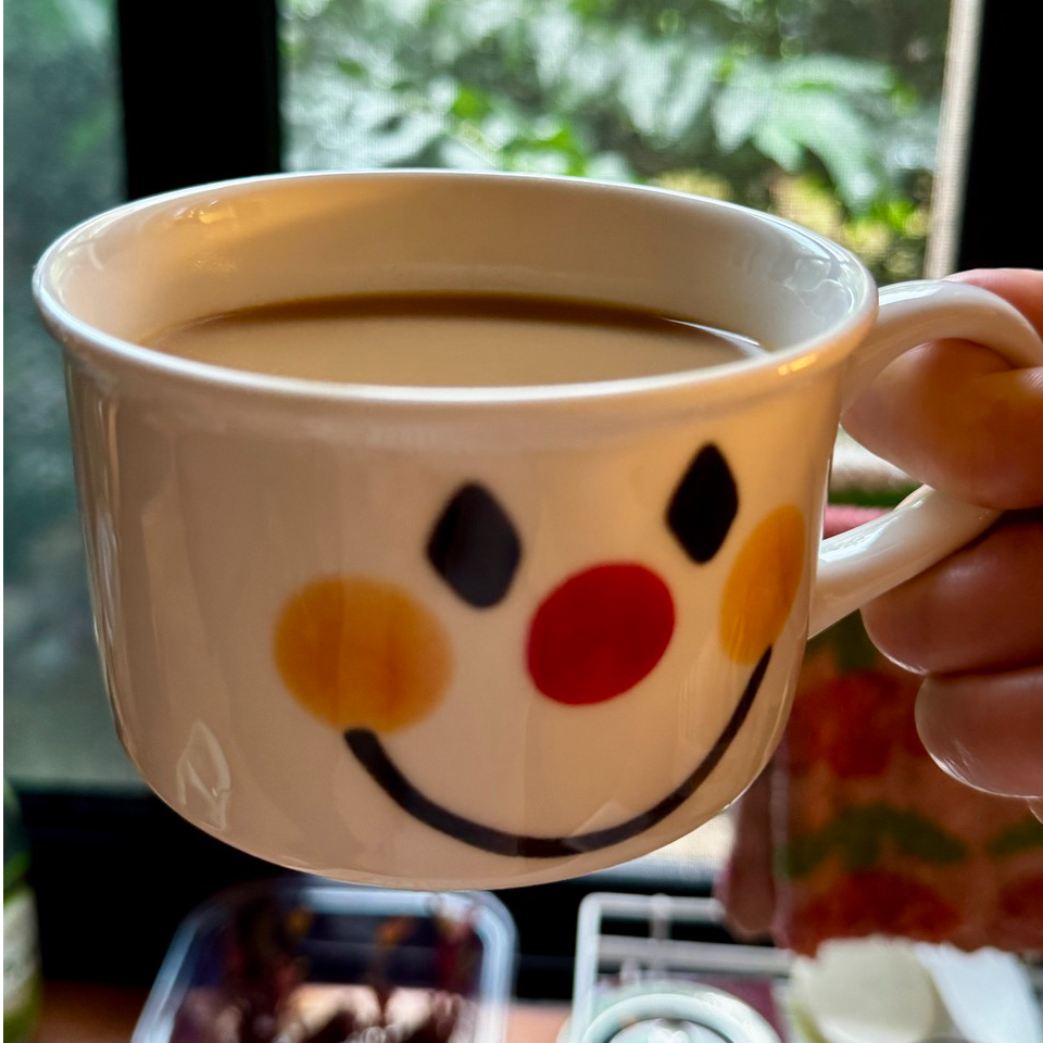 笑脸杯子手工绘画小反边陶瓷杯