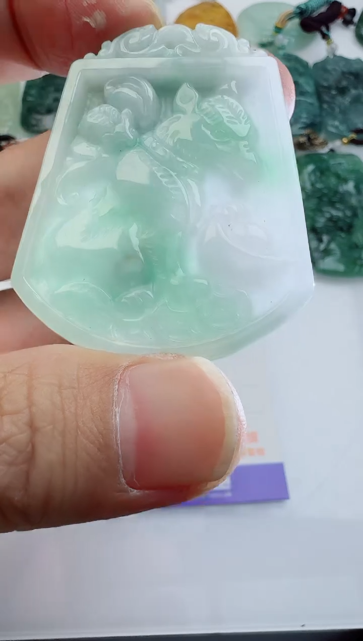 【闪购商品】翡翠吊坠(不含链)未镶嵌1111111111111