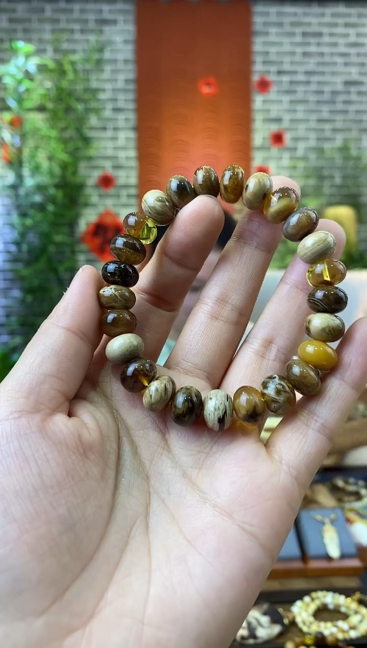 【闪购商品】蜜蜡裸石未镶嵌11.5根溶洞多宝算盘珠手串（杂裂极少）