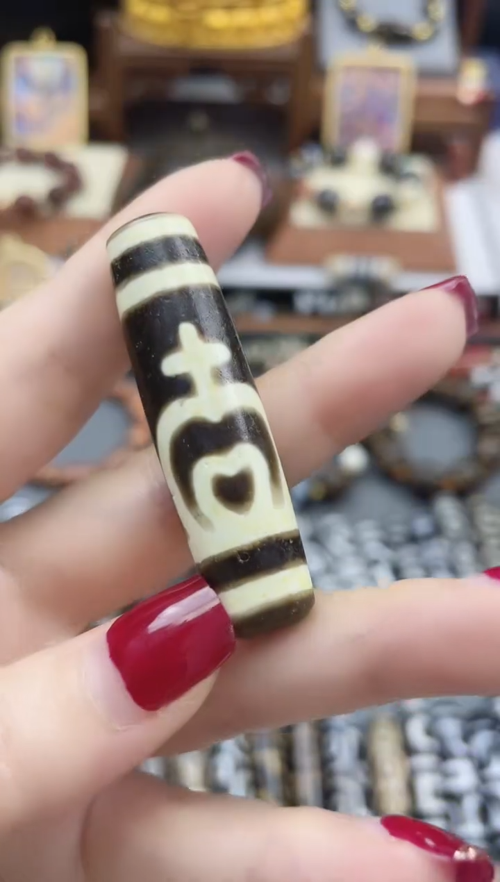 【闪购商品】玛瑙/玉髓珠珠未镶嵌牙黄宝瓶