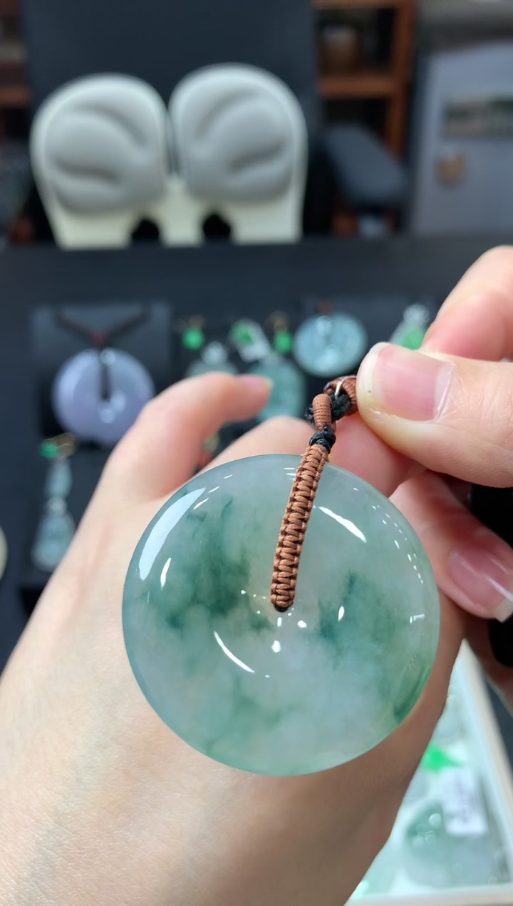 【闪购商品】翡翠吊坠(不含链)未镶嵌挂件