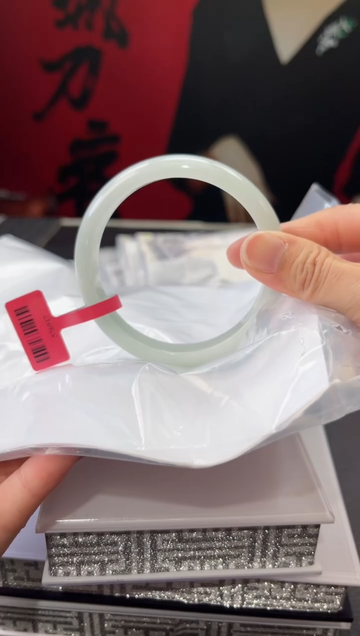 【闪购商品】翡翠手镯未镶嵌5翡翠手镯