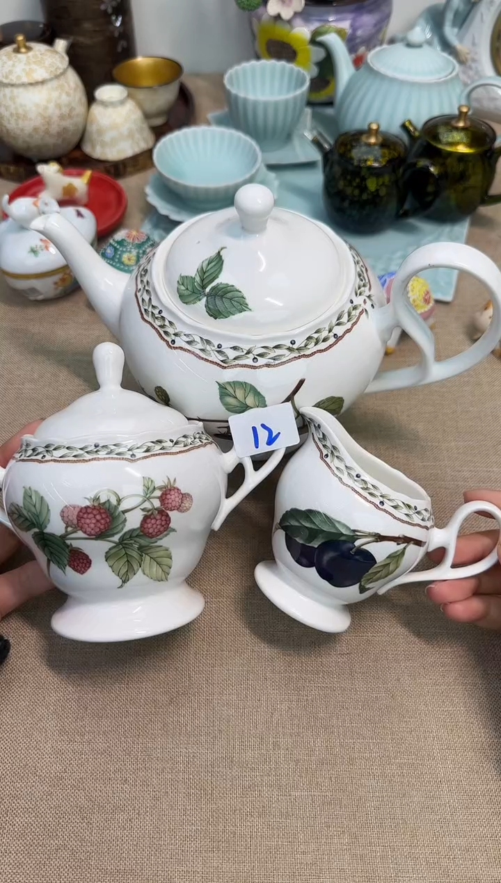 瓷片泡泡家的瓷器真好看