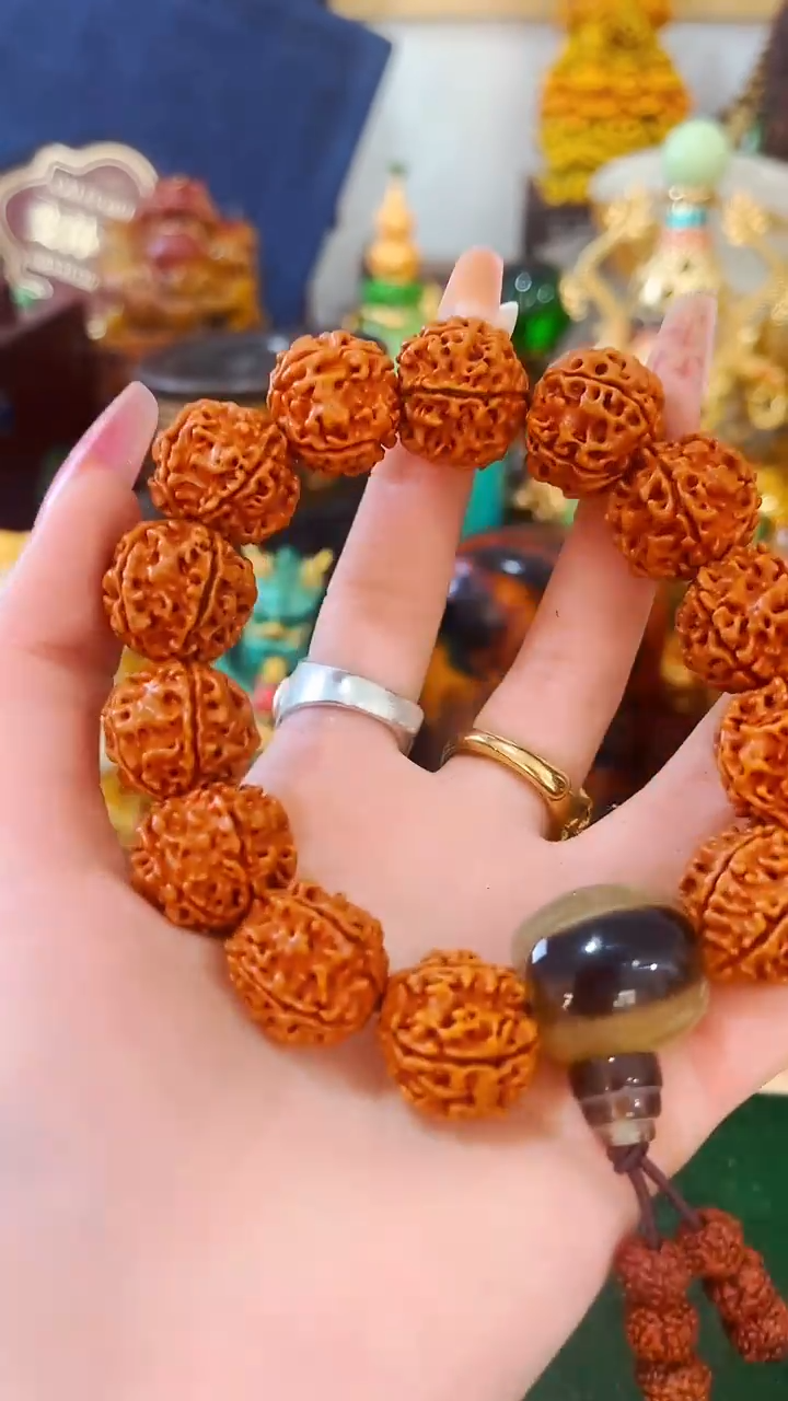 黄串老板娘主播推荐推荐