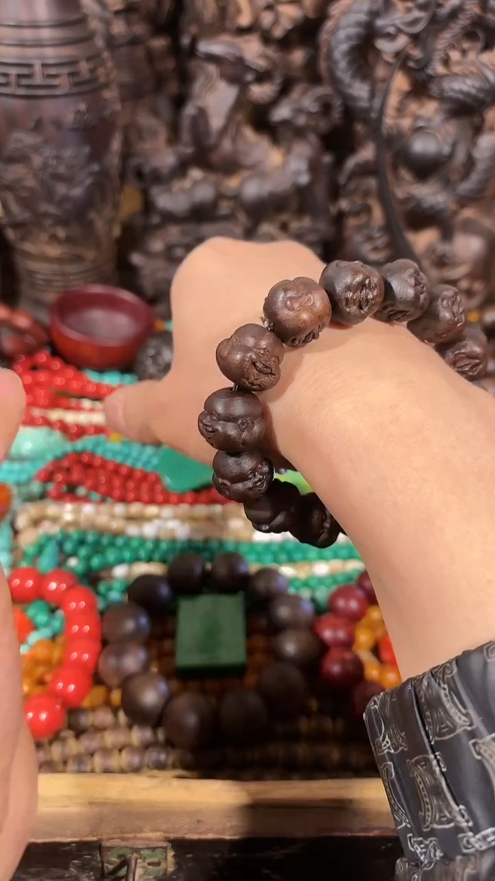 【闪购商品】织绣如图所示闪购链接