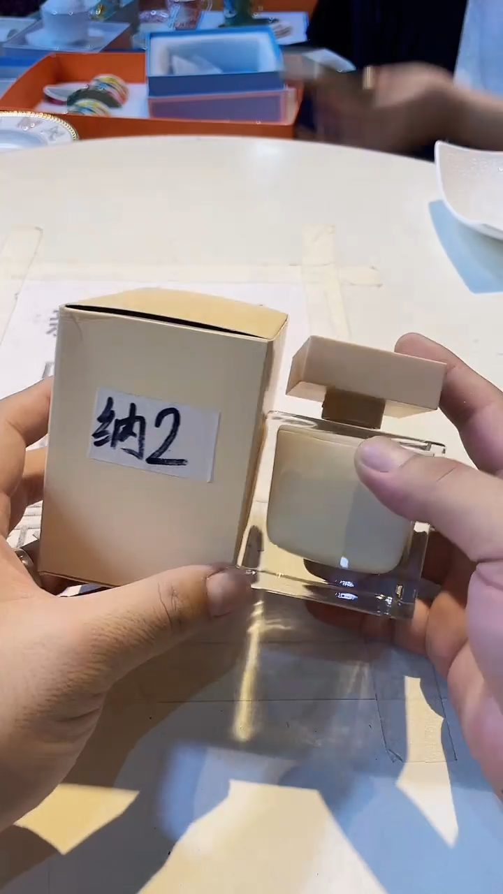 杯鸿辉家品牌瓷器，京东包邮！