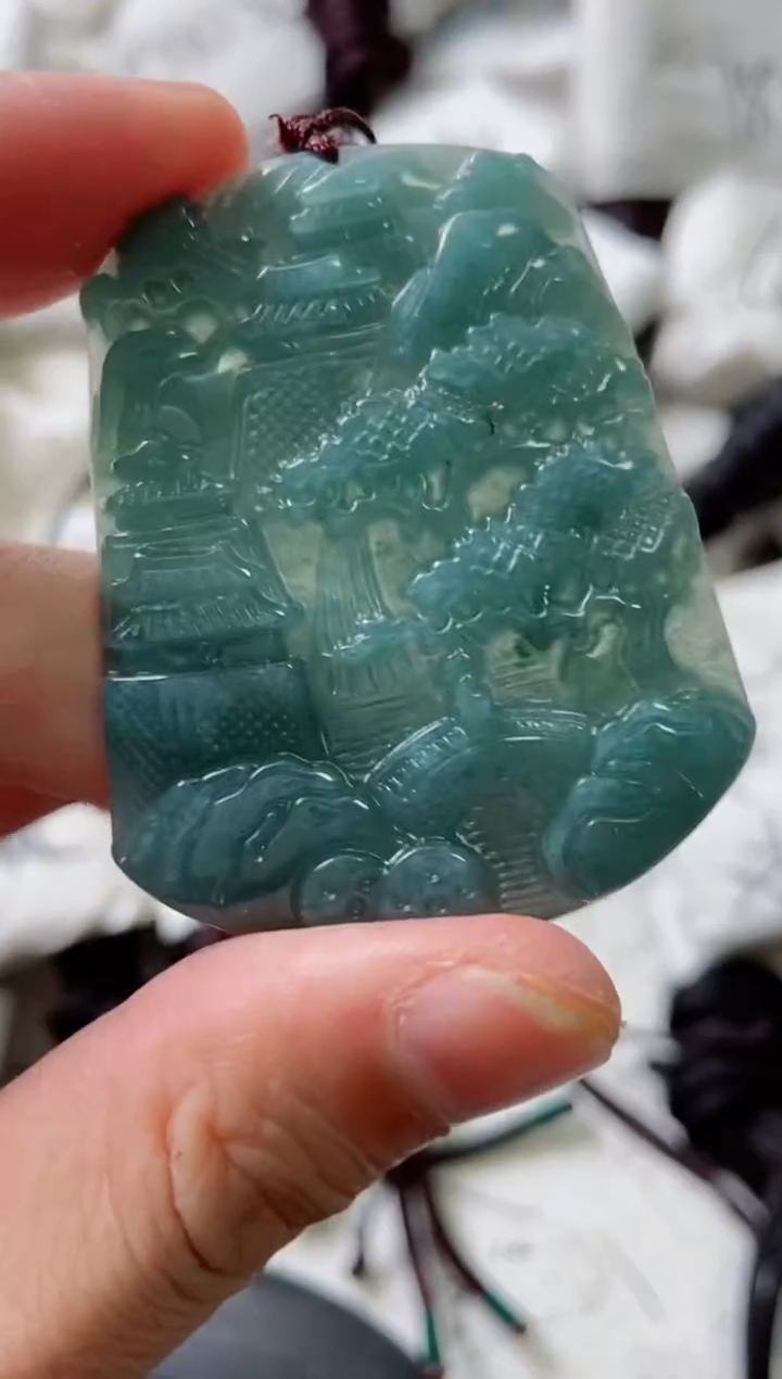 颈饰未镶嵌翡翠红*肉8