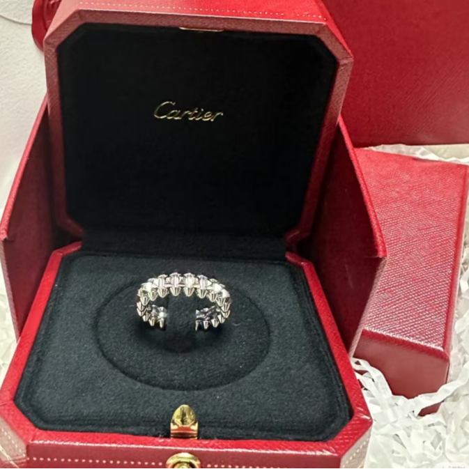 99新 Cartier/卡地亚 小花6枫 小号款铆钉戒指 18k白金 56 