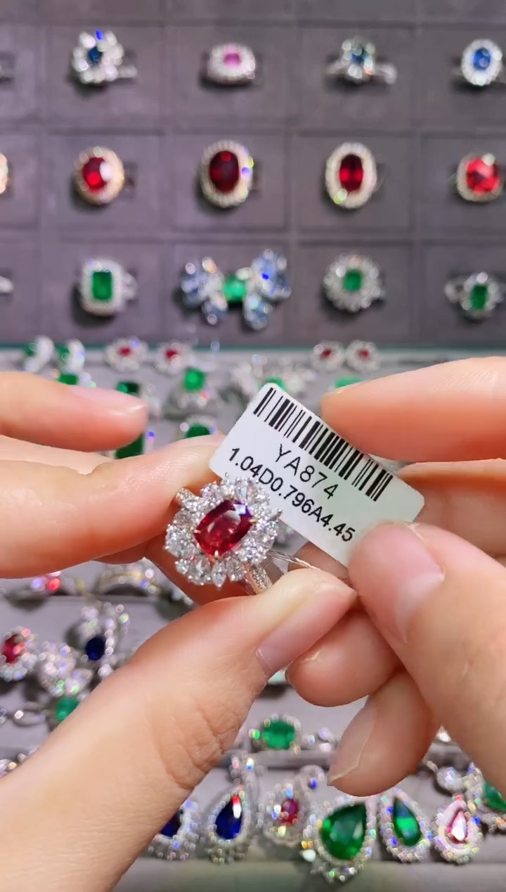 【闪购商品】红宝石18K金戒指18K金镶嵌1