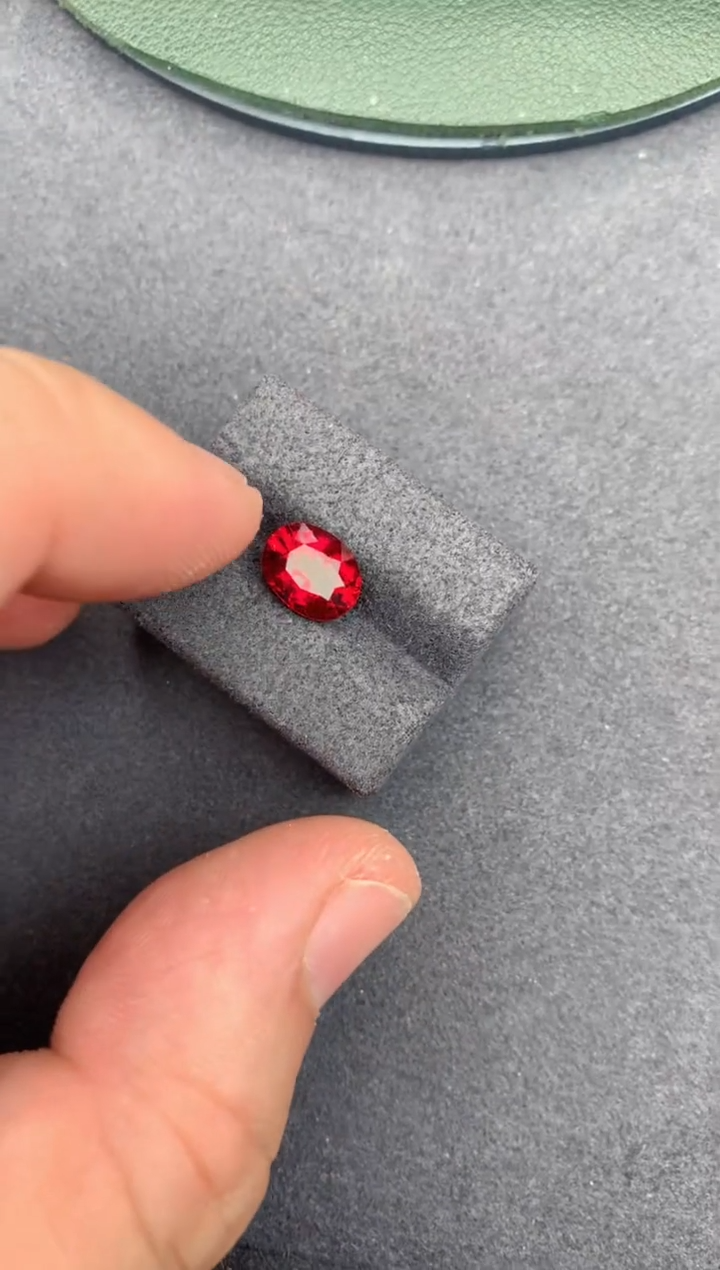 【闪购商品】碧玺裸石未镶嵌2ct卢比莱