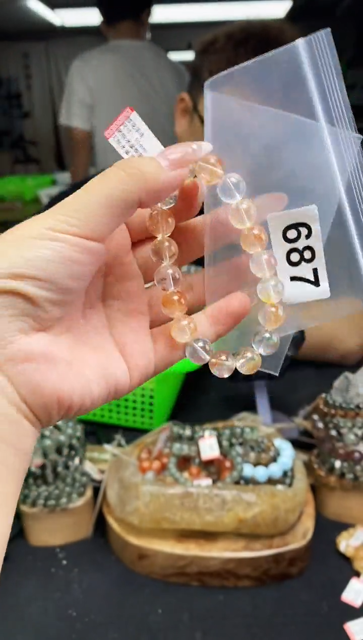 水晶手串未镶嵌手串687