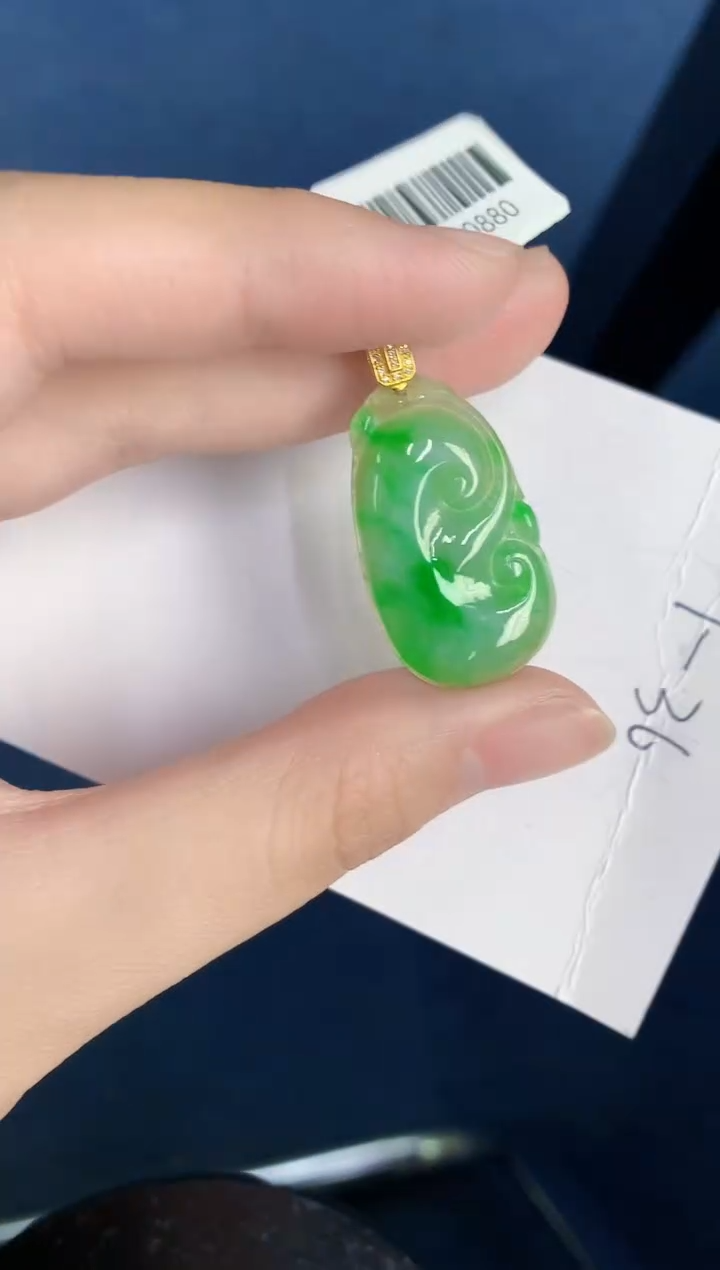 【闪购商品】翡翠颈饰18K金镶嵌000000000
