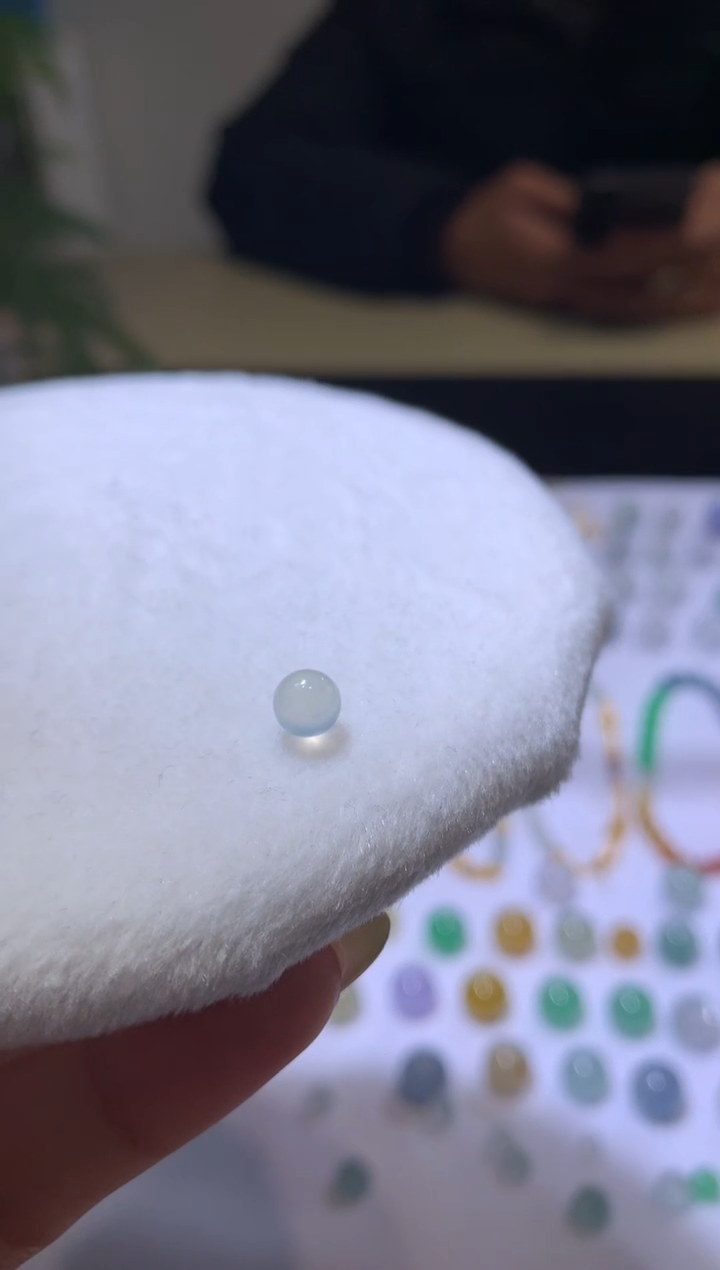 【闪购商品】定制翡翠未镶嵌5.5珠子280+28