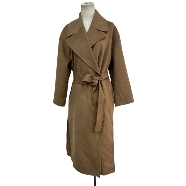 妃鱼/麦丝玛拉/绵羊毛/大衣/95新/M一三一