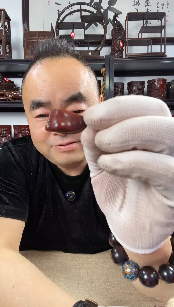 木老李红木工艺品824瑕疵