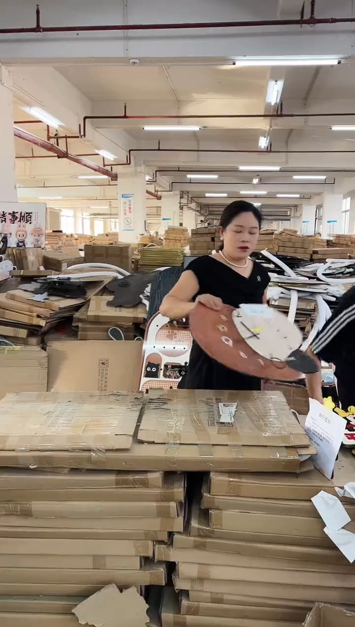 横款孤品微瑕果果闪购Q708