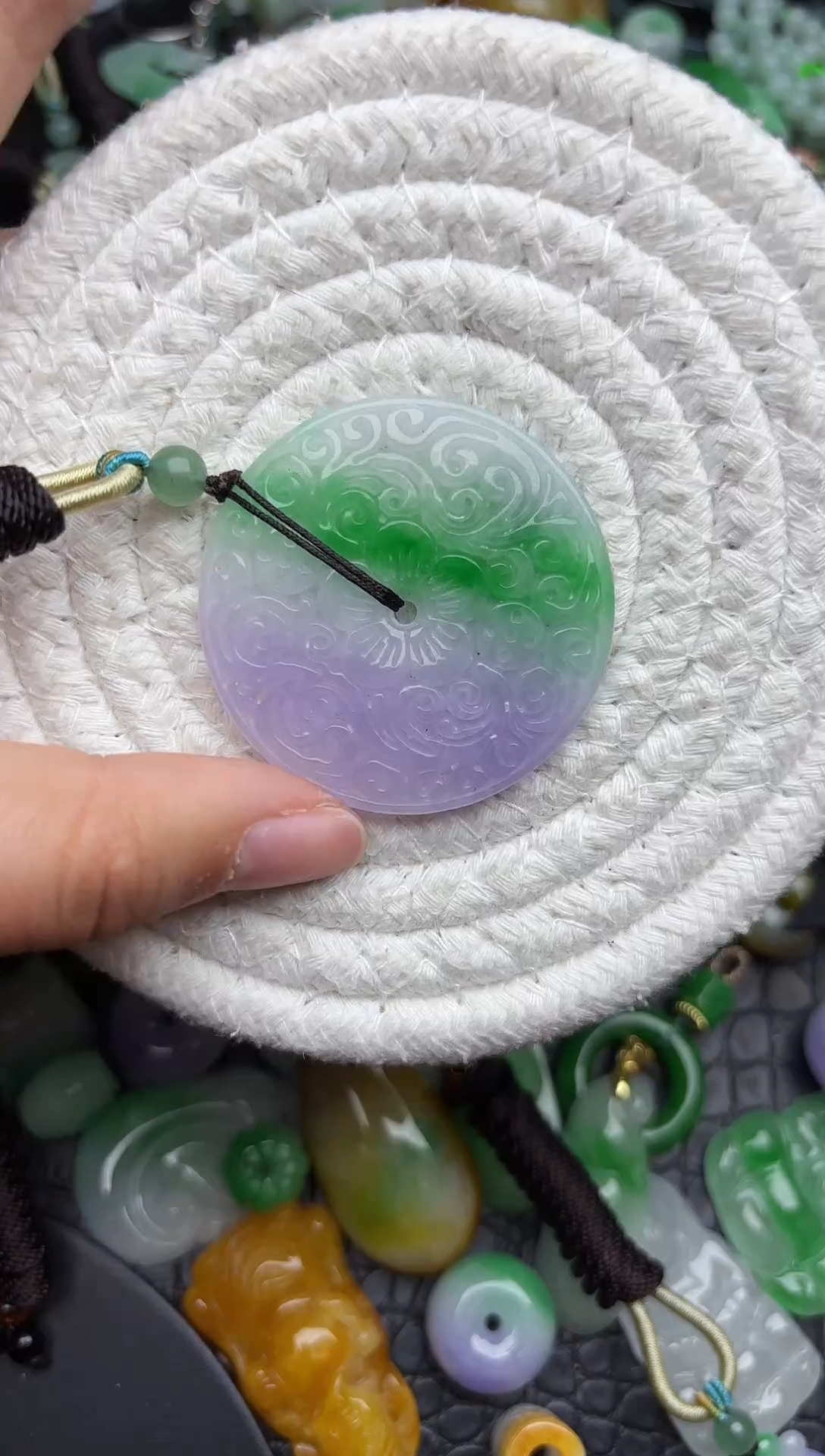 颈饰未镶嵌翡翠缅甸翡翠吊坠