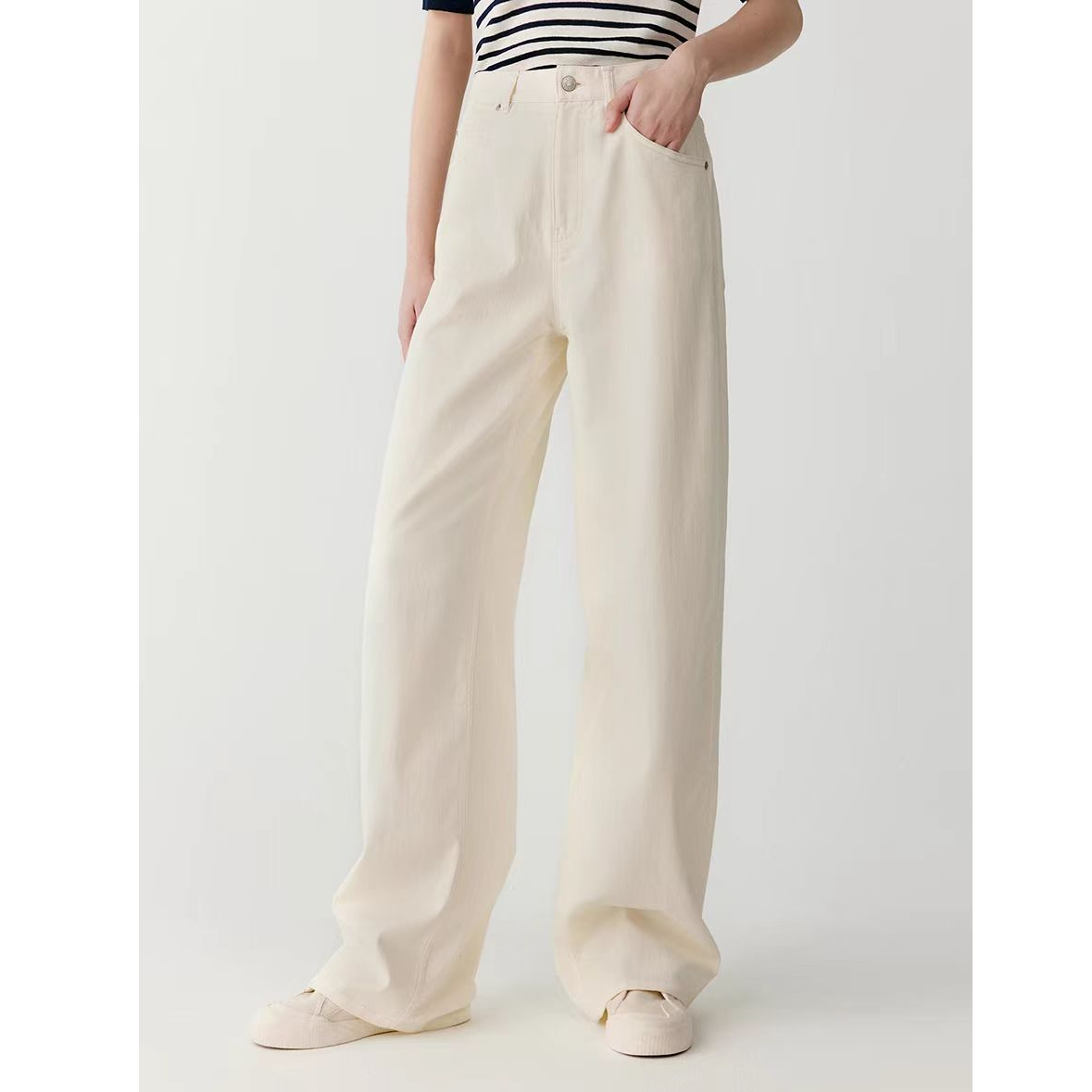 FDOA 高腰小禾米白弹力牛仔阔腿裤C075